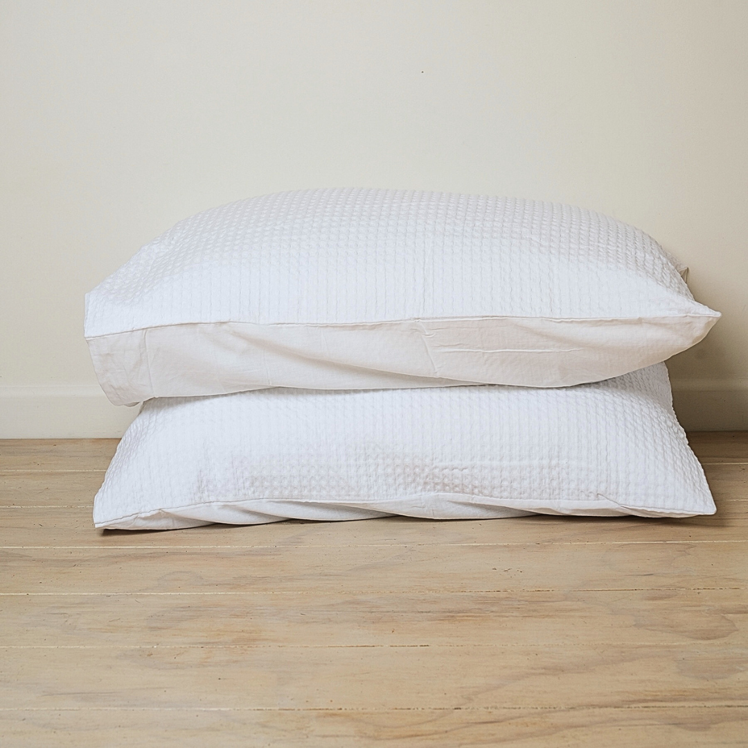 100% cotton waffle pillowcase pair in white