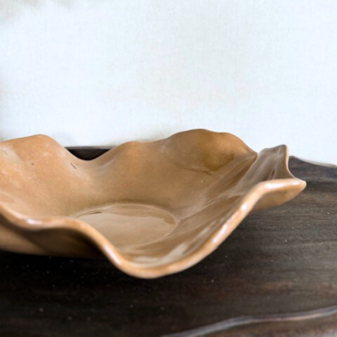 Ruffle Bowl - Coffee