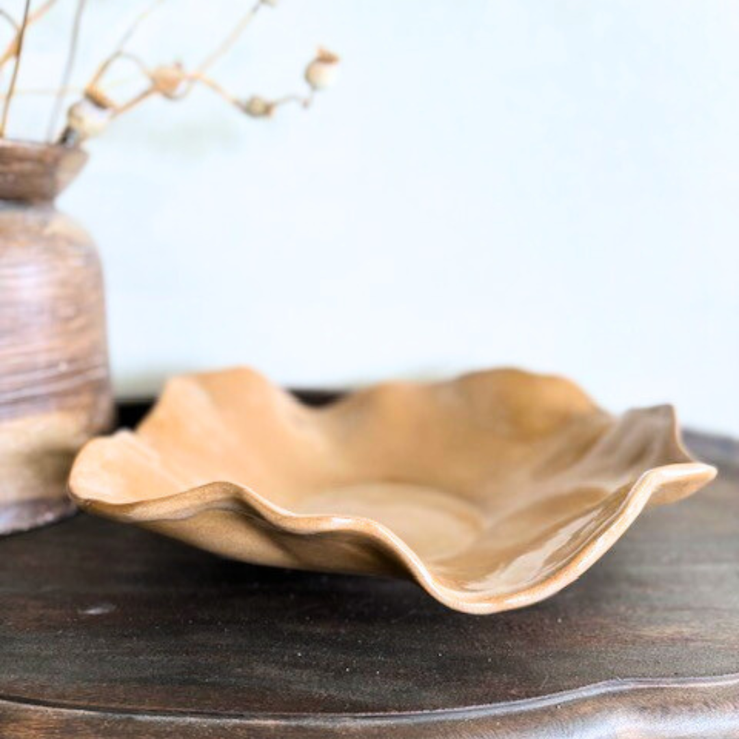 Ruffle Bowl - Coffee