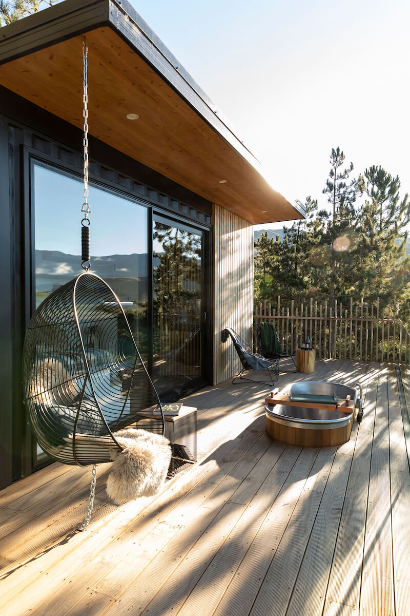 Hokianga Hanging Chair in Black detail – Home Lab NZ