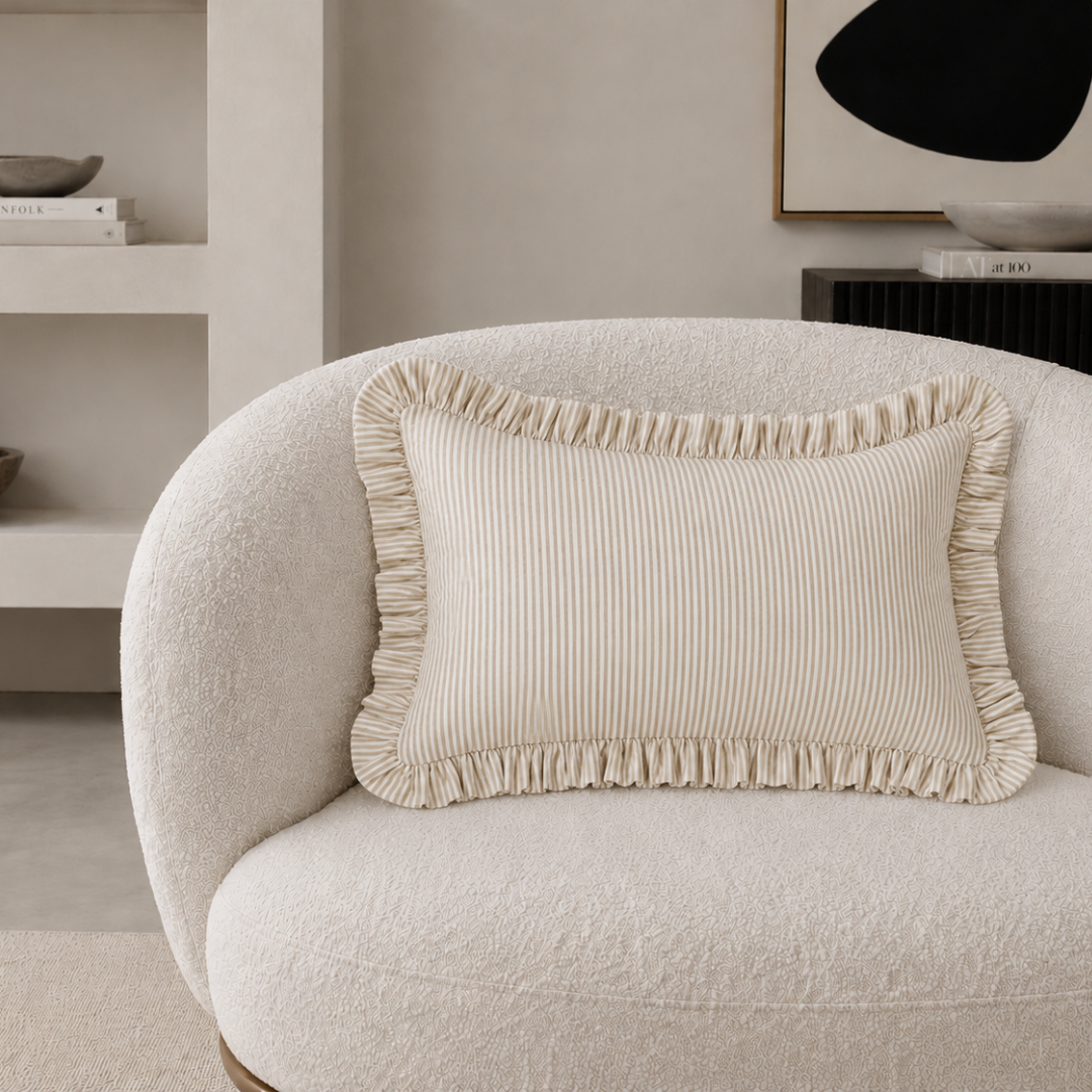 Bonny cushion taupe/ivory