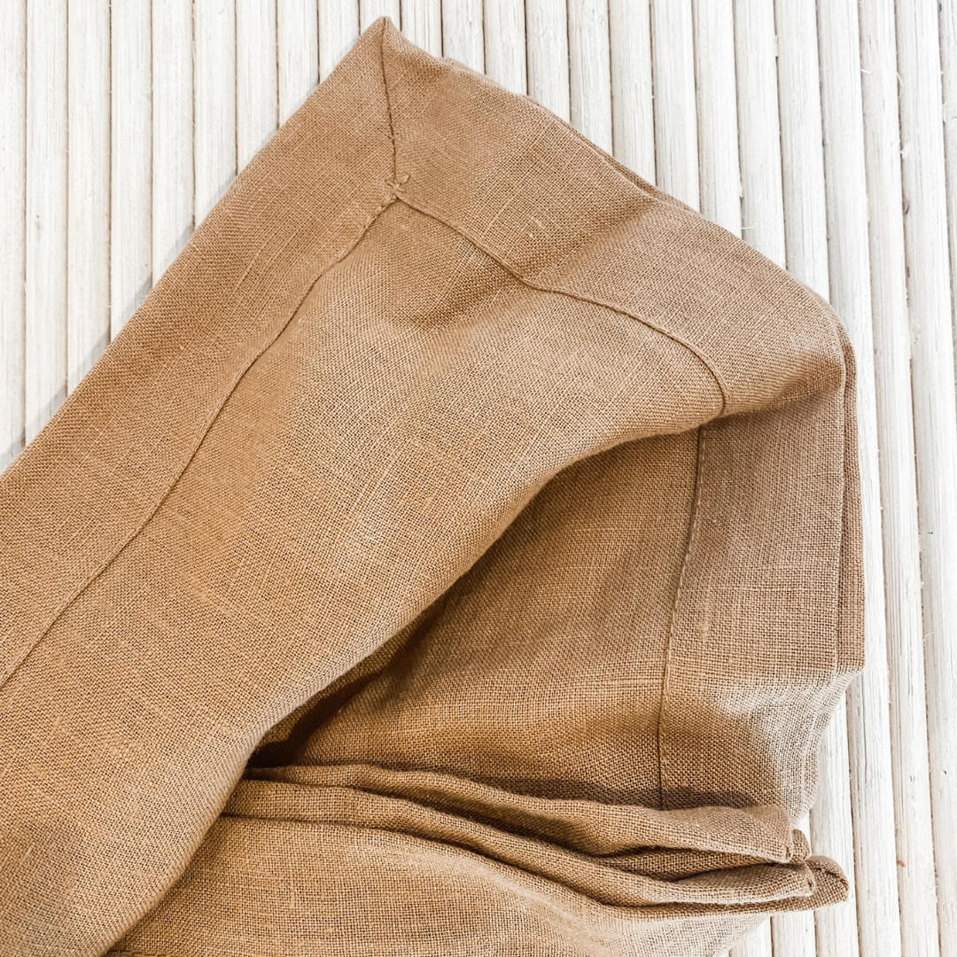 French flax linen napkin in Set Of 4 Ginger side view