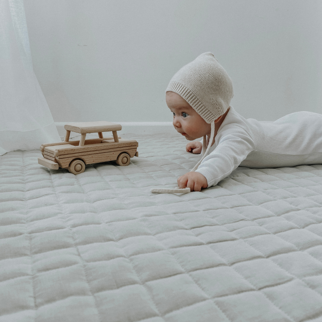 French flax linen playmat in Sage detail view