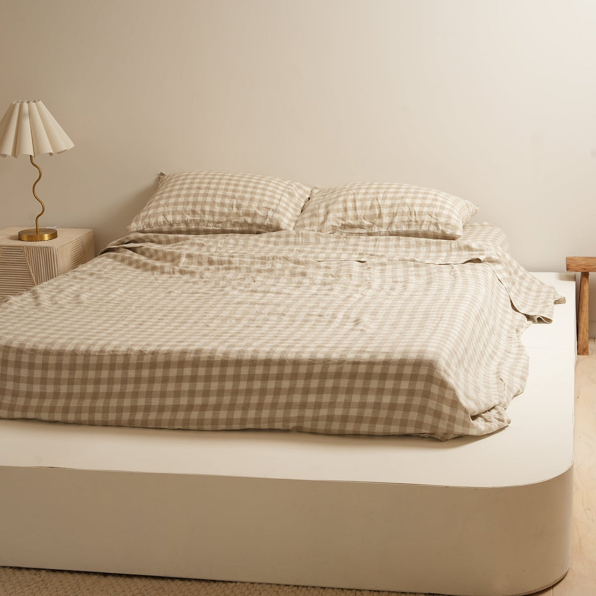 French flax linen sheet set in Natural Gingham close-up of fabric