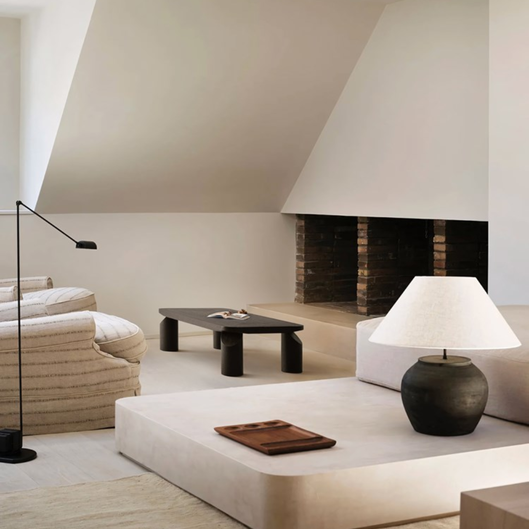 George coffee table in black, close-up