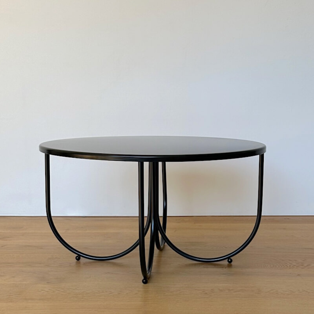 Rotoiti table in stainless steel black