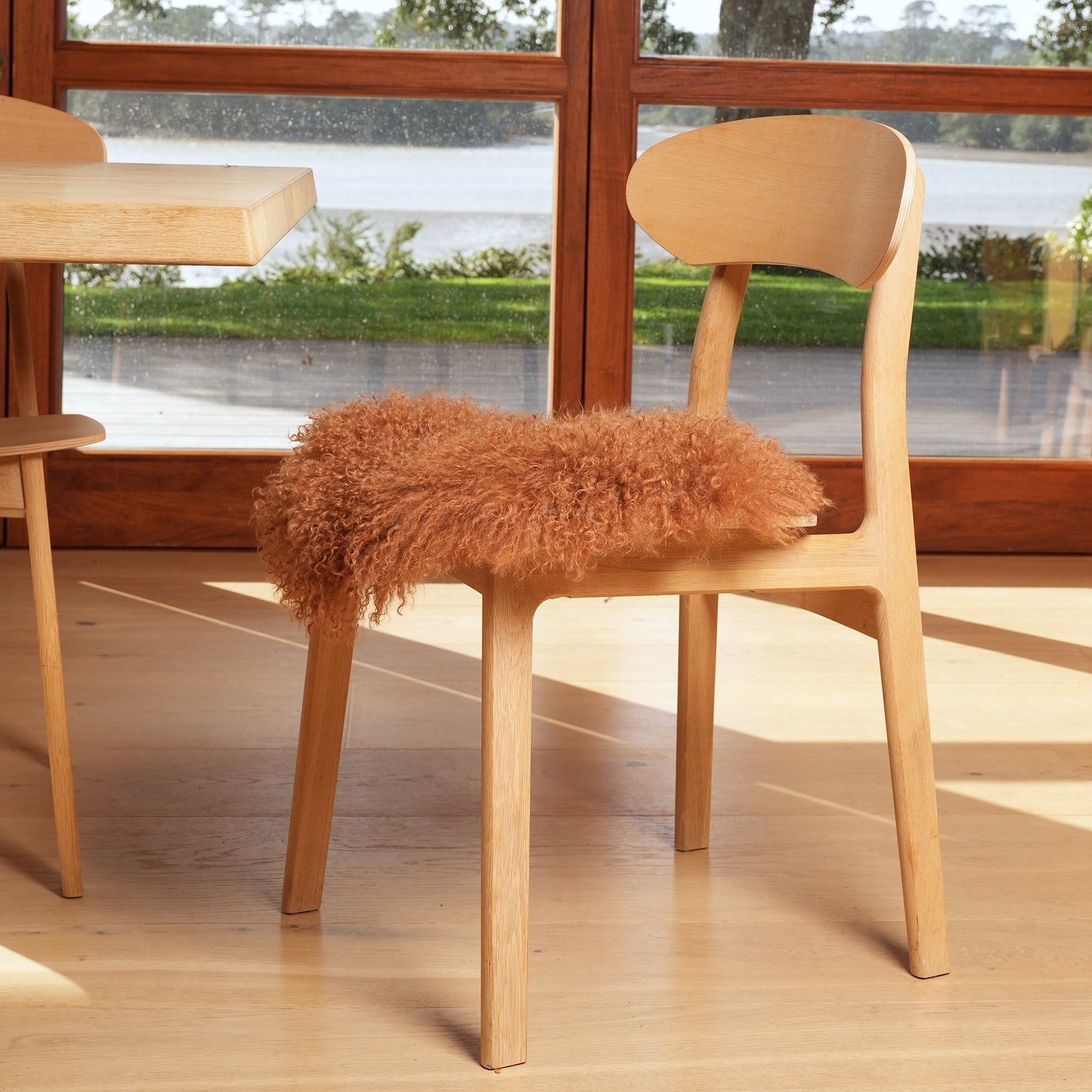Tibetan lambskin seat warmer in Caramel