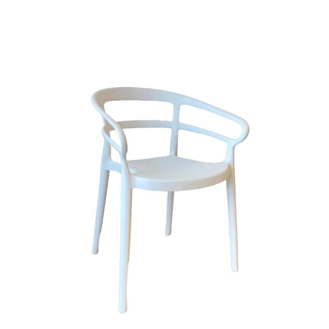 Tilly chair- white in set of 4, detail view