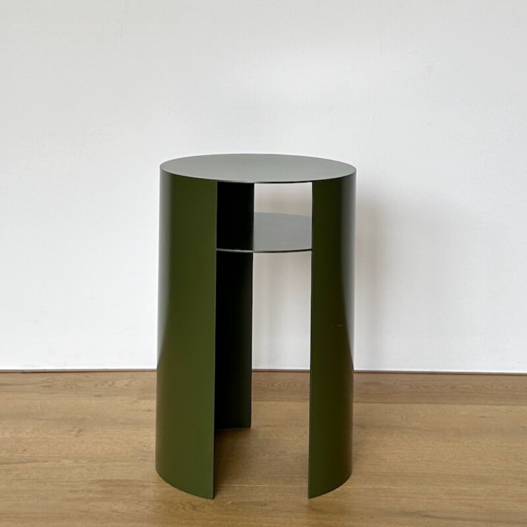 Waipuna table in stainless steel - fern