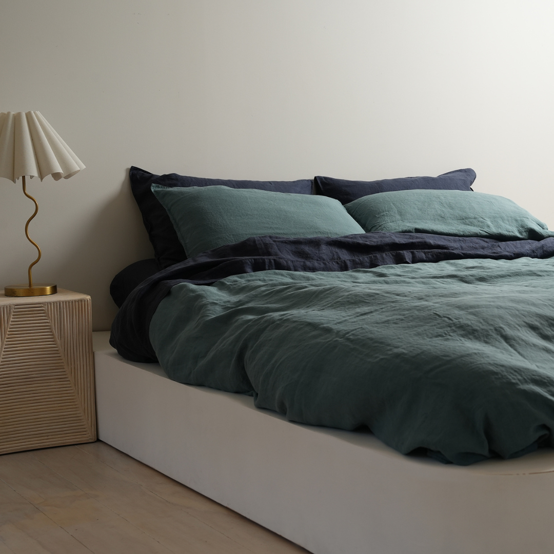 100% french flax linen duvet cover set in lagoon