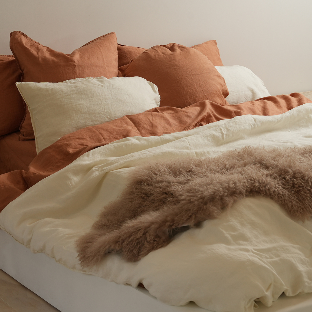 100% french flax linen duvet cover set in milk, detail view