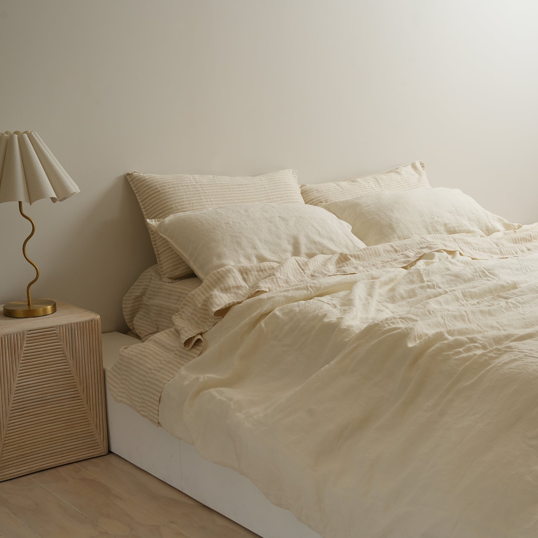100% french linen pillowcase pair in milk, detail view