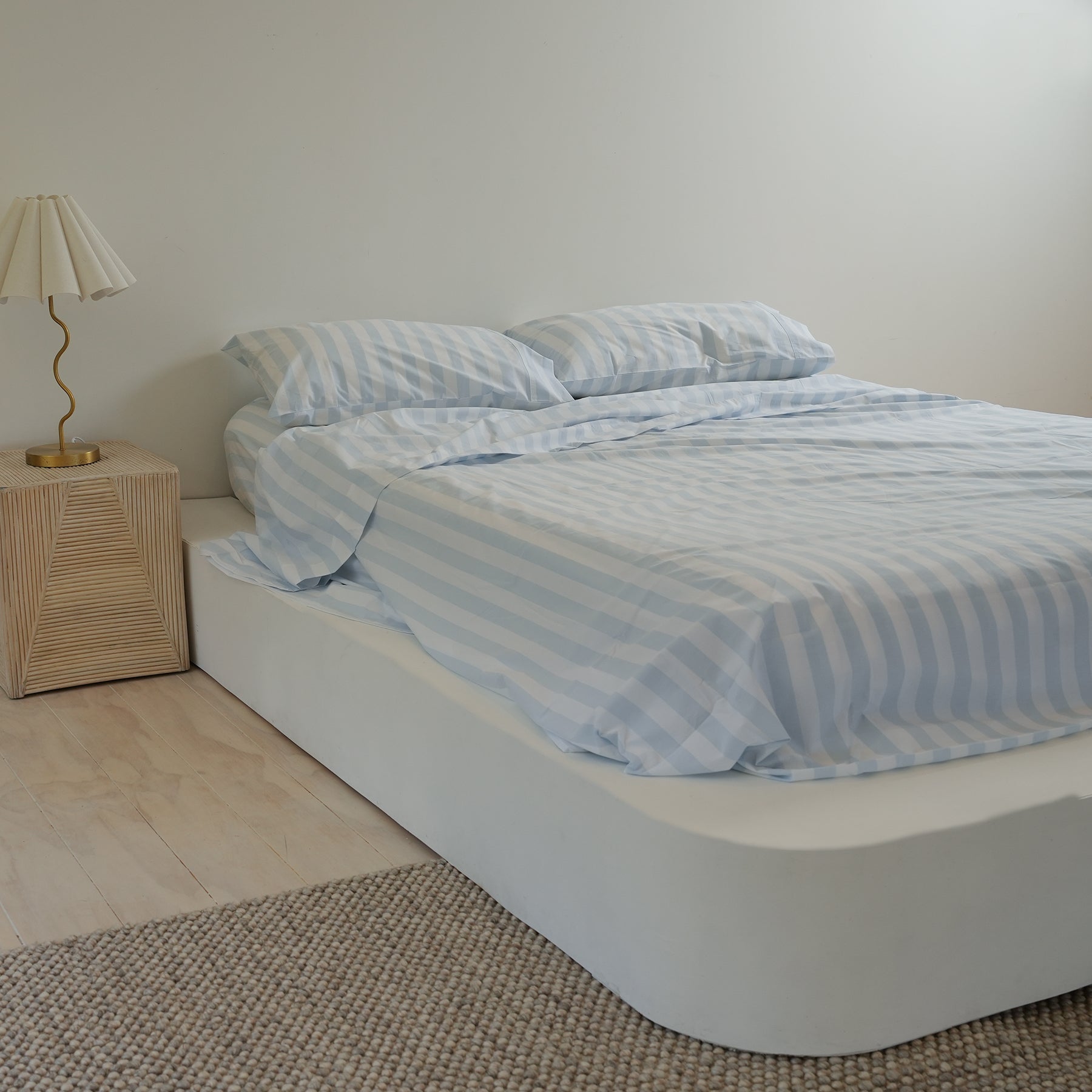100% stonewashed cotton sheet set in sky blue stripe