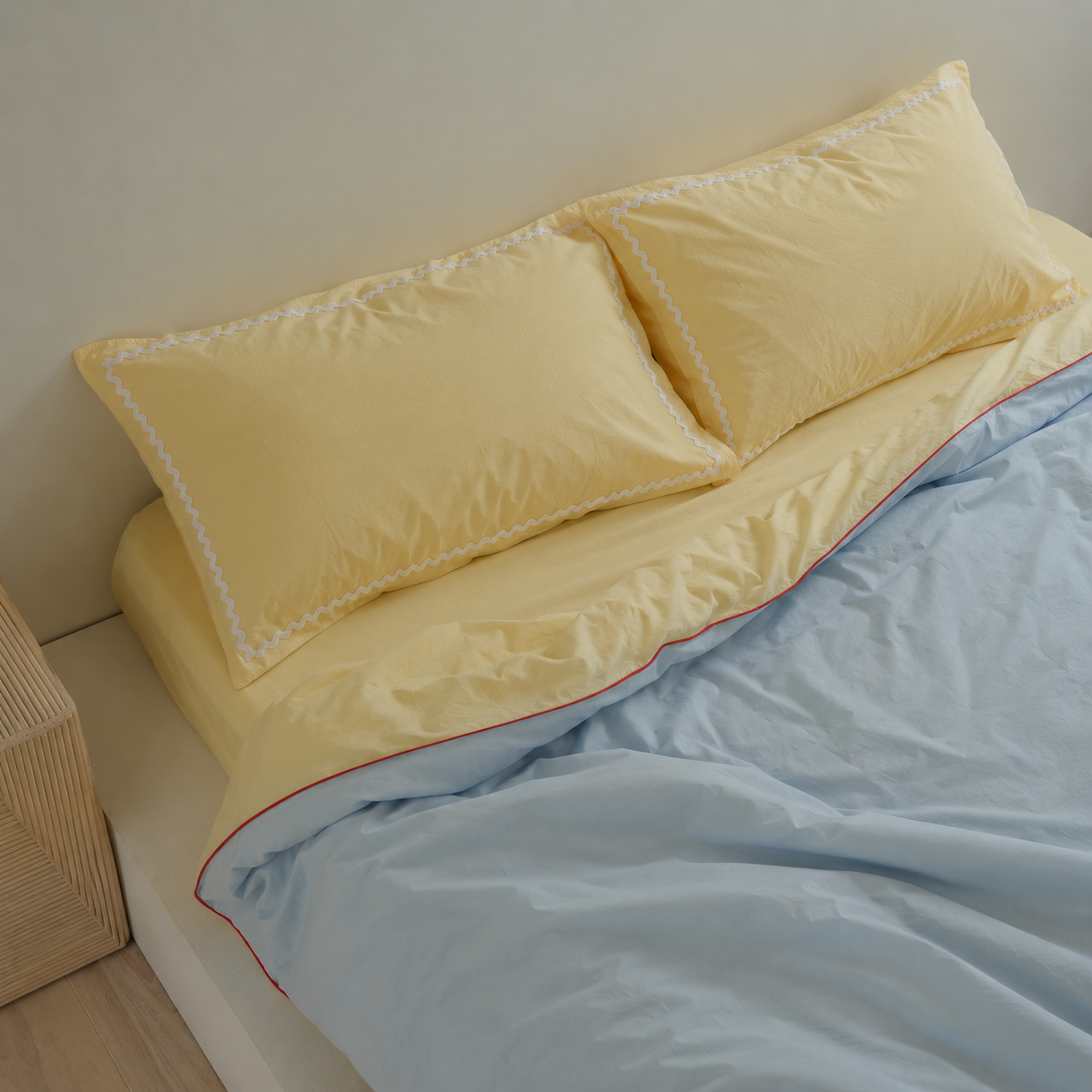 Bonnie Pillowcase Pair- Butter/White Trim