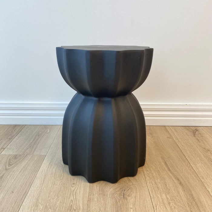 Fluted Side Table Black