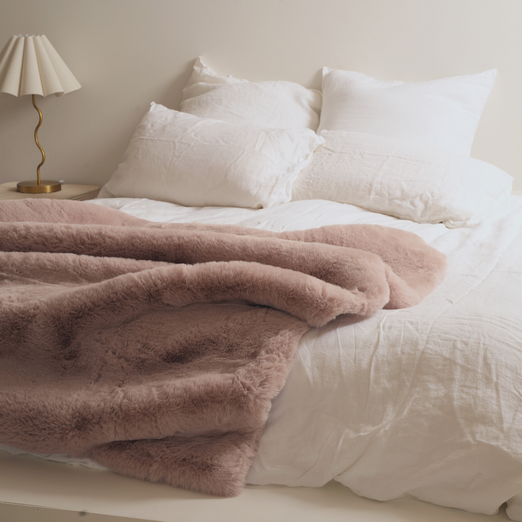 Blush throws for beds hotsell