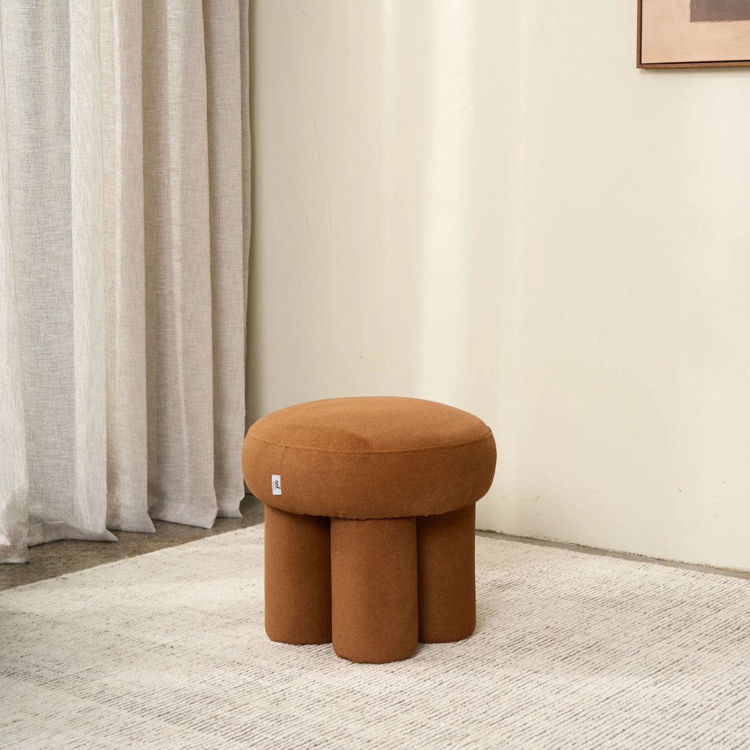 Lume Stool- Walnut