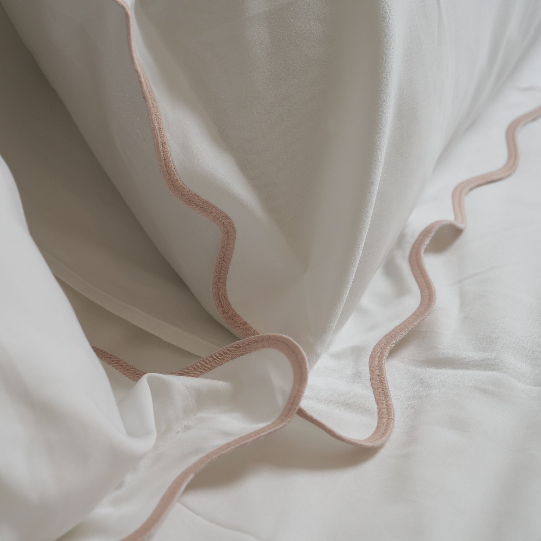 Celine duvet set in white/blush, detail view