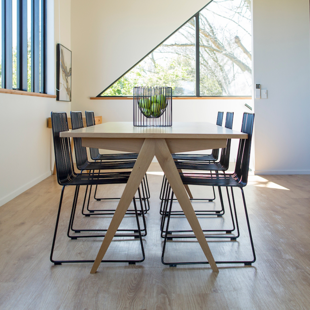 Devonport chair in Black