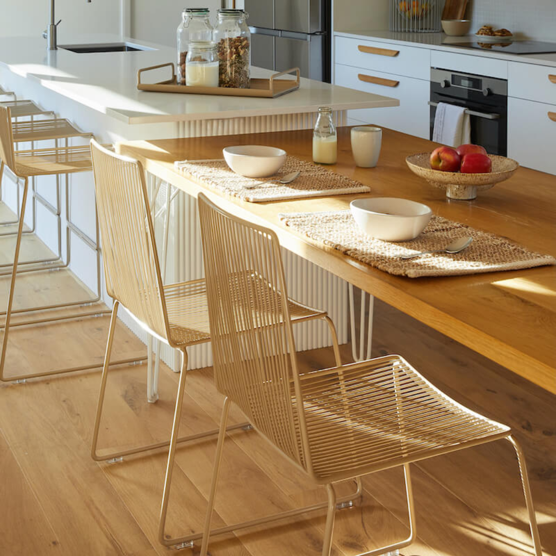 Devonport chair in putty