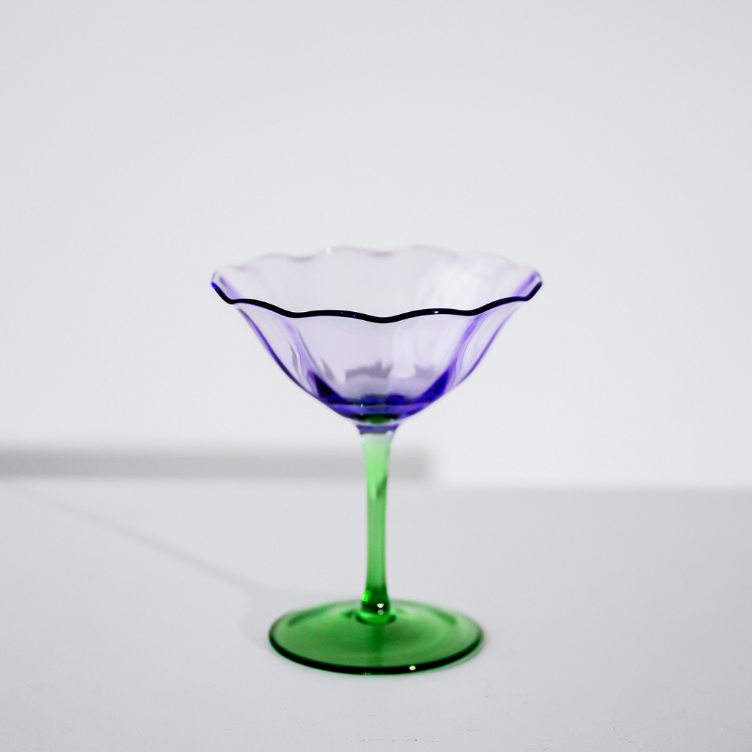 Fleur cocktail coupe- set of 4 in green/lilac, close-up