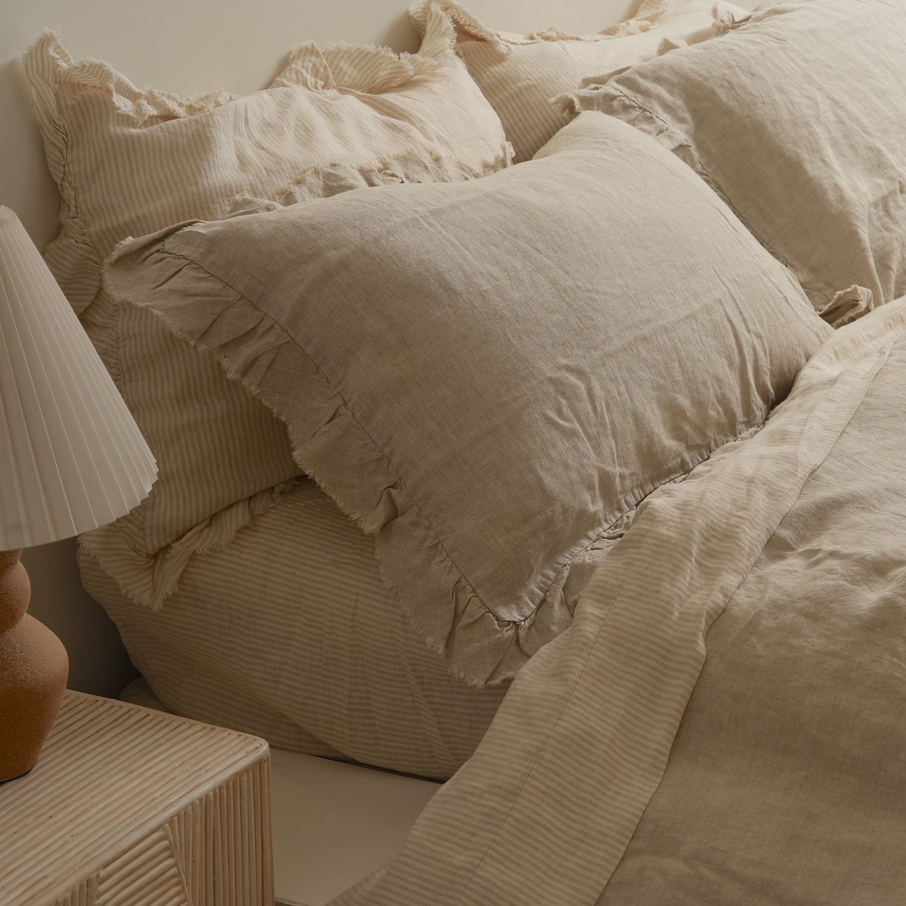 French flax linen ruffle edge duvet set in Natural Oat detail view