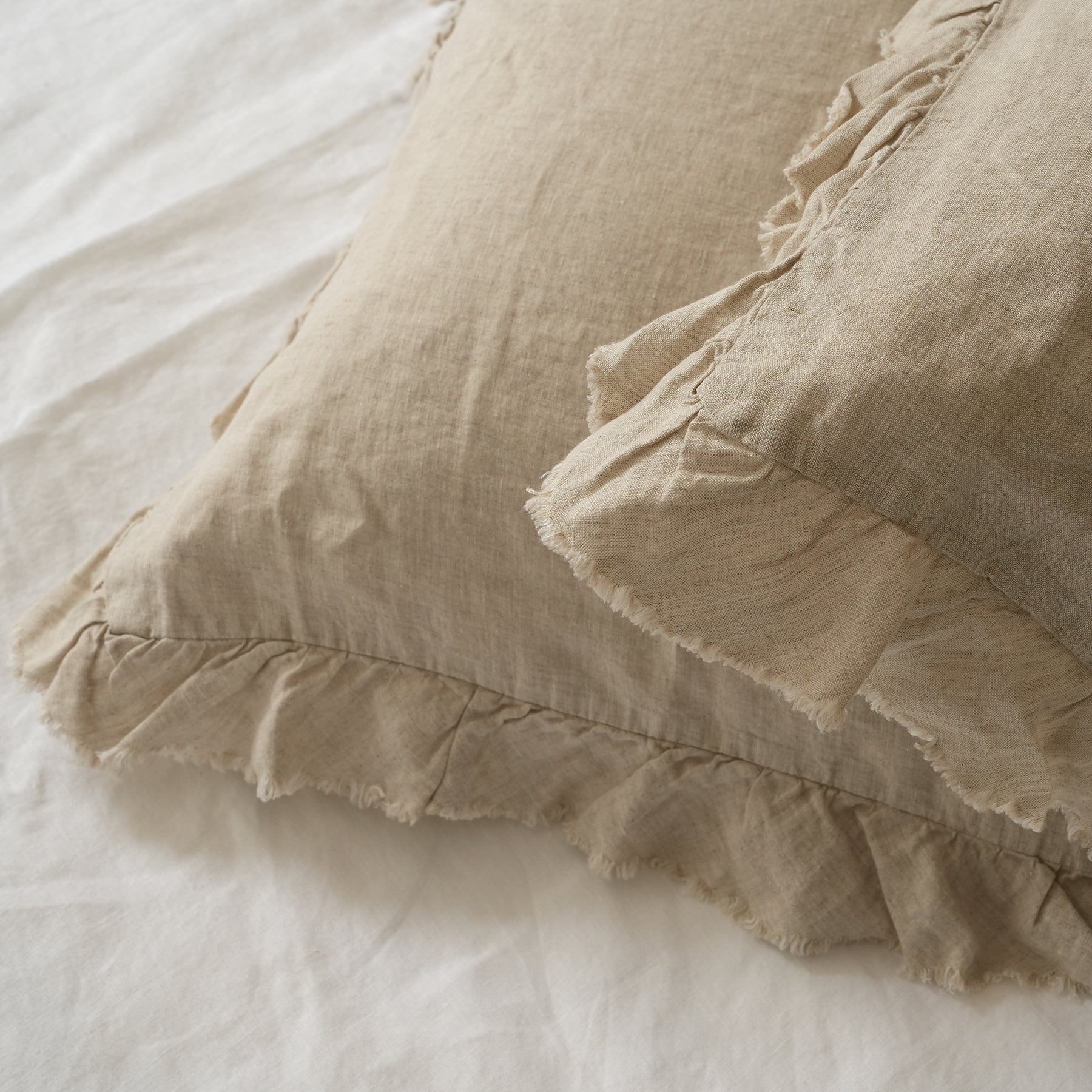French flax linen ruffle edge pillowcase pair in Natural Oat detail view