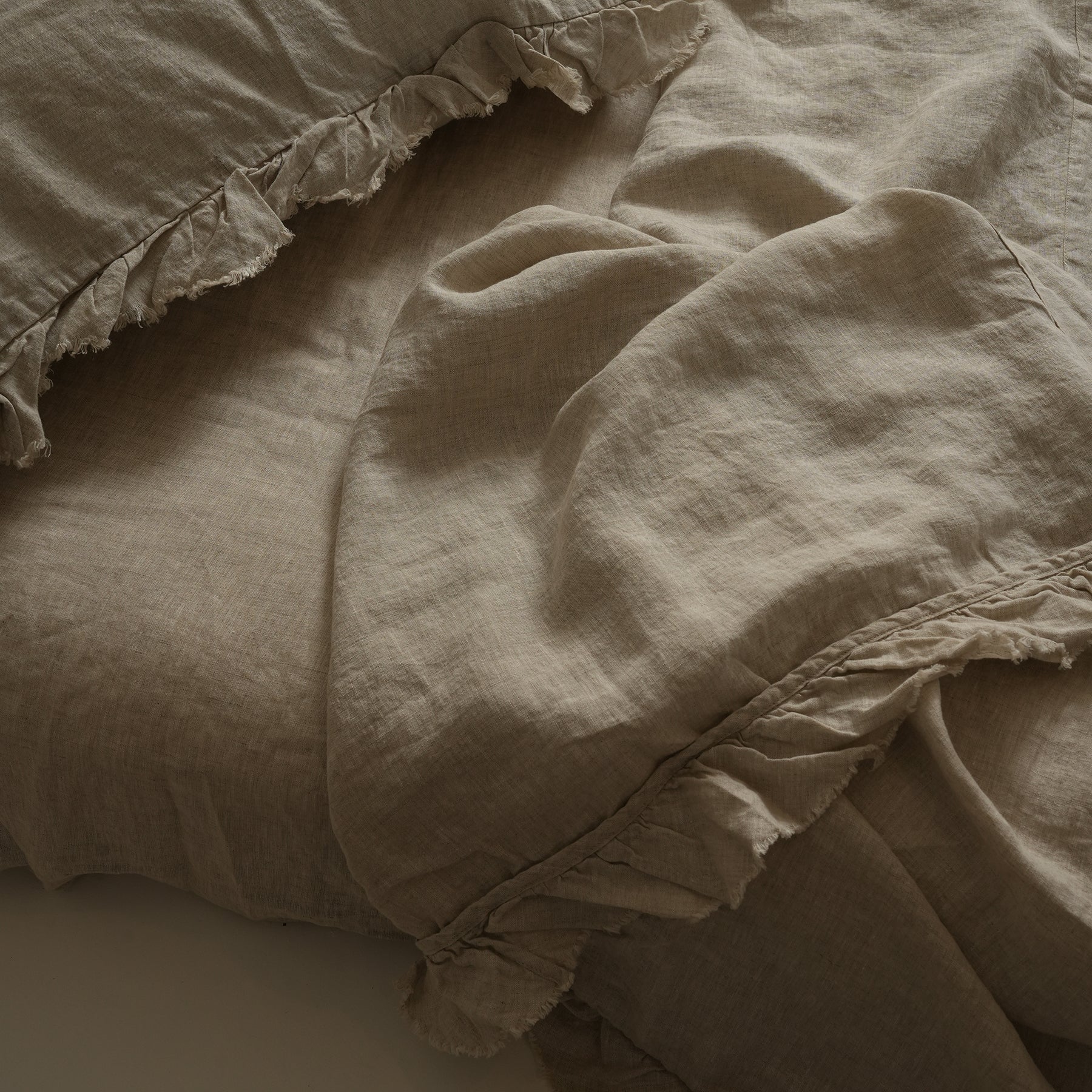 French flax linen ruffle edge sheet set in Natural Oat