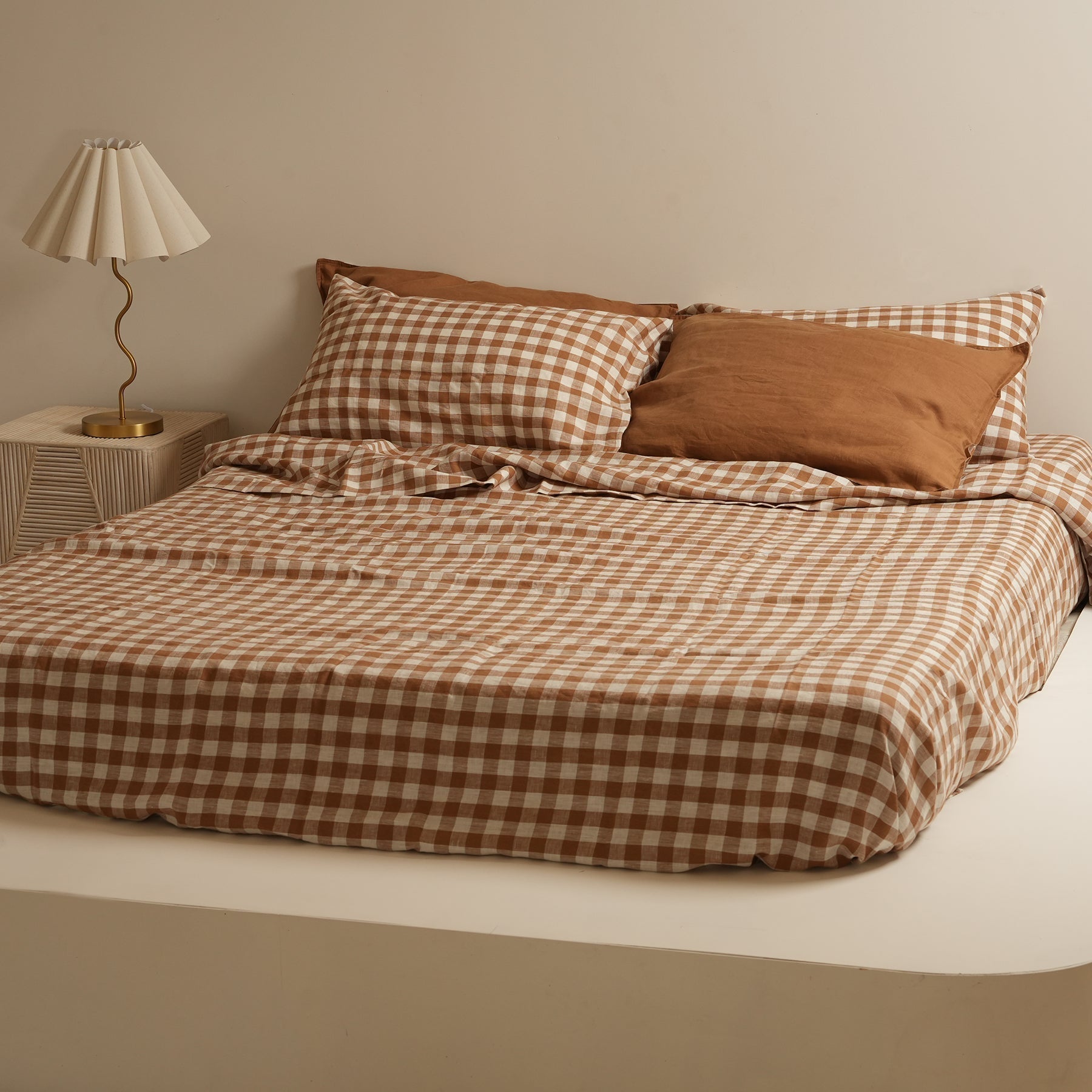 French flax linen sheet set in Ginger Gingham side view