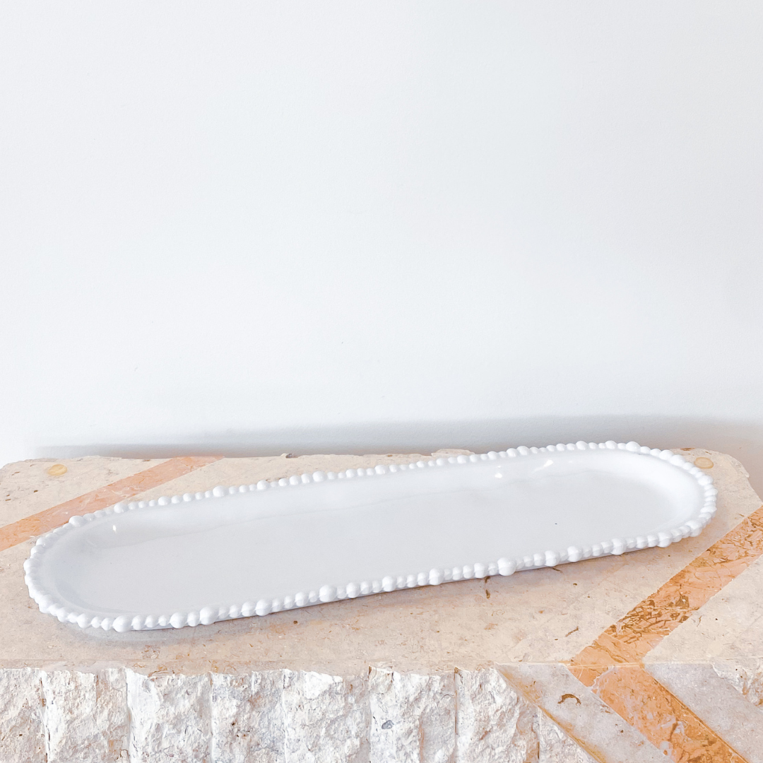 Long pearl platter, detail view