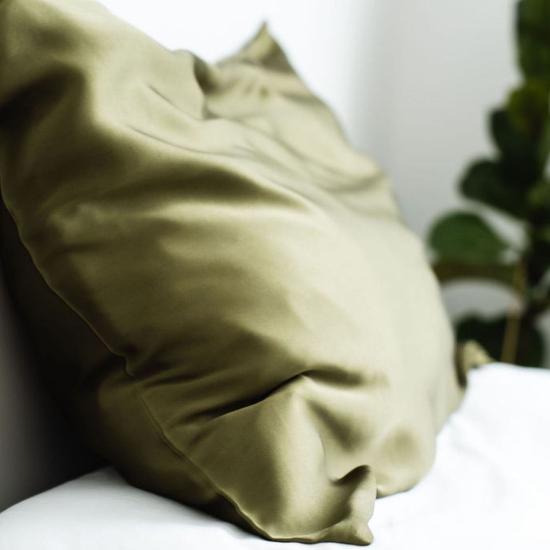 Pure silk pillowcase in Olive