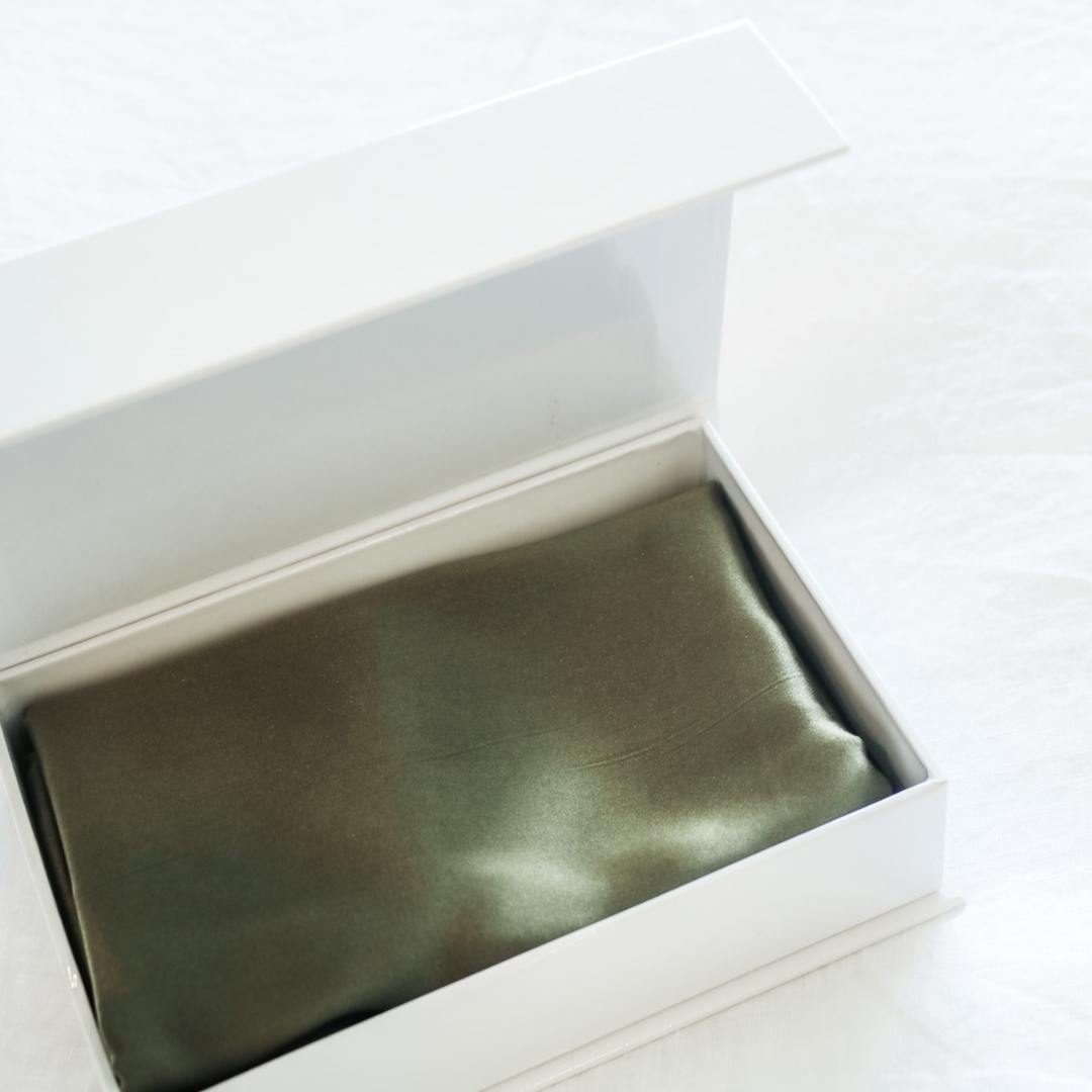 Pure silk pillowcase in Olive detail view