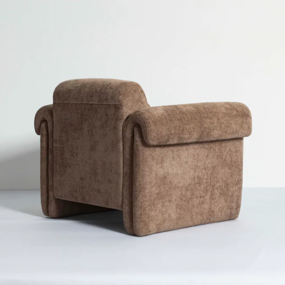 Rove chair in clove, close-up
