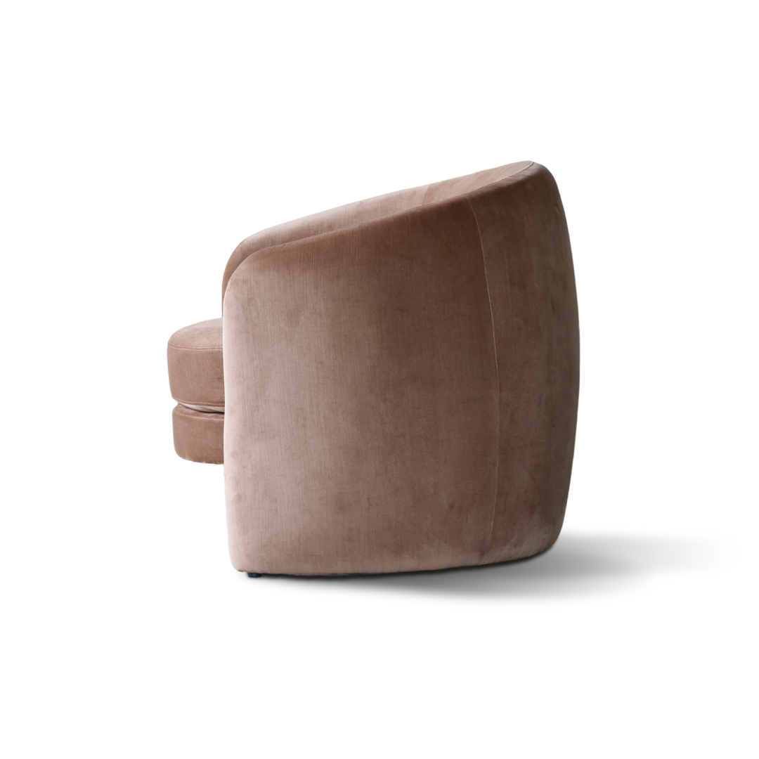 Soul wrap chair in mocha, close-up