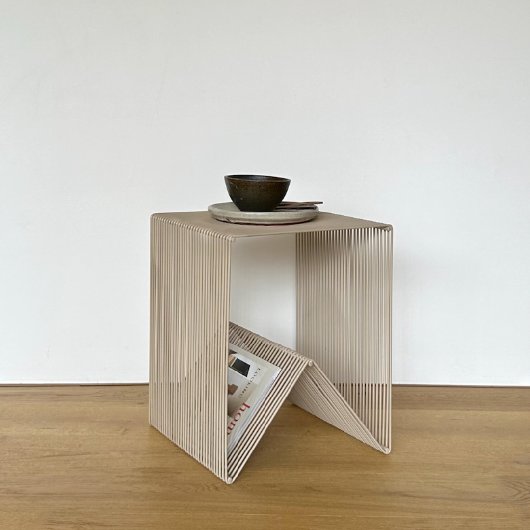 Willowby cube in putty